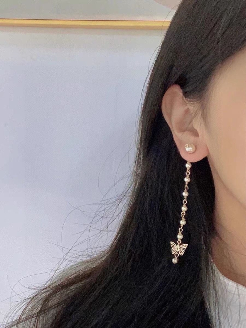 chr1st1an D10r earrings